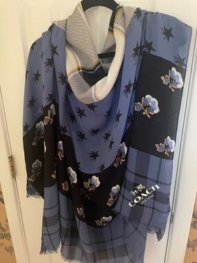 Coach (52x71inch) Blue and Black Plaid Logo Shawl with Cream Accents